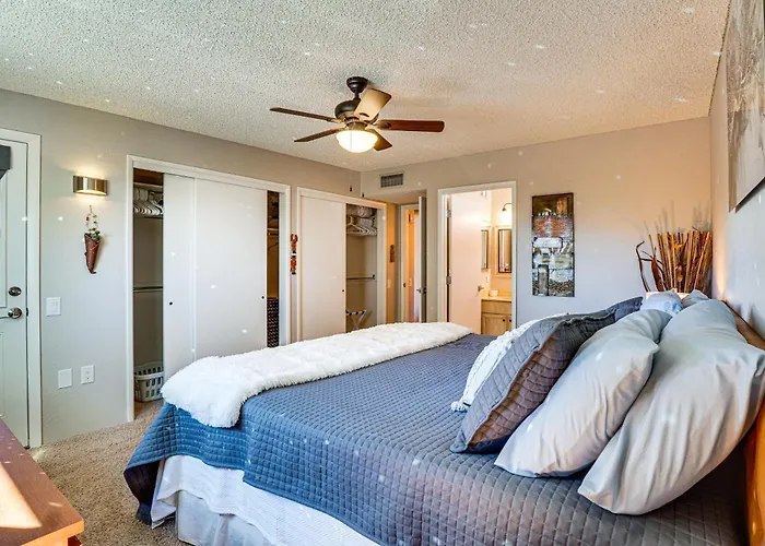 Modern Comfort In Vintage Green Valley | 2 Bikes * Green Valley