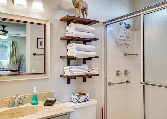 Modern Comfort In Vintage Green Valley | 2 Bikes Green Valley