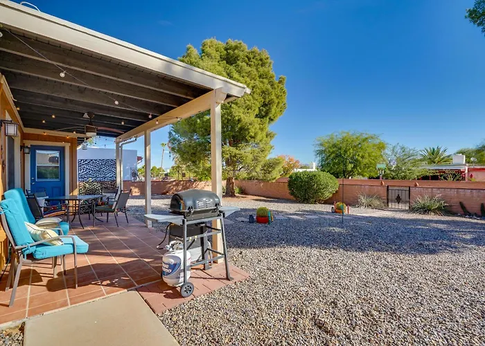 Modern Comfort In Vintage Green Valley | 2 Bikes Holiday home *
